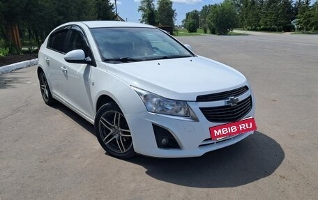 Chevrolet Cruze II, 2013 год, 660 000 рублей, 3 фотография