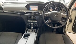 Mercedes-Benz C-Класс, 2011 год, 1 071 000 рублей, 5 фотография