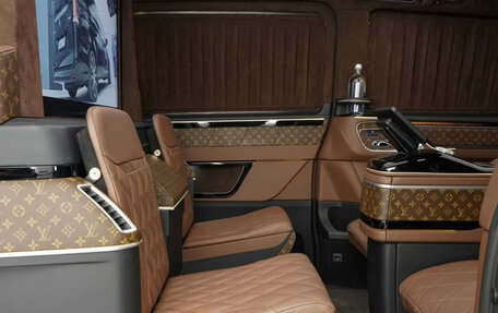 Mercedes-Benz V-Класс, 2021 год, 11 490 000 рублей, 7 фотография