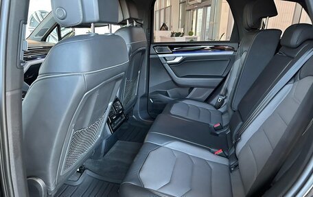 Volkswagen Touareg III, 2021 год, 7 348 400 рублей, 14 фотография