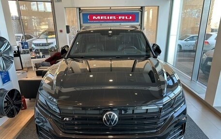 Volkswagen Touareg III, 2021 год, 7 348 400 рублей, 3 фотография