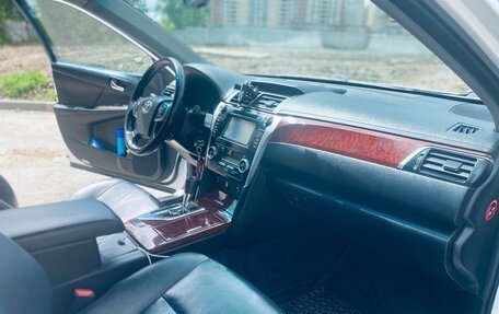 Toyota Camry, 2012 год, 1 450 000 рублей, 7 фотография