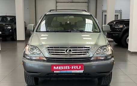 Lexus RX IV рестайлинг, 2002 год, 1 025 000 рублей, 8 фотография
