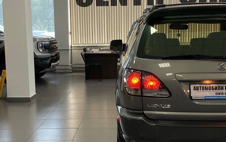 Lexus RX IV рестайлинг, 2002 год, 1 025 000 рублей, 19 фотография