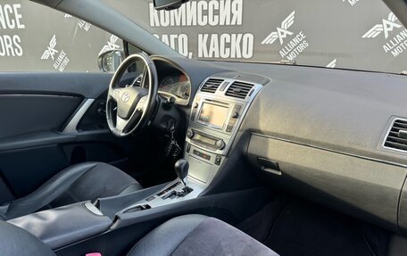 Toyota Avensis III рестайлинг, 2012 год, 1 500 000 рублей, 22 фотография