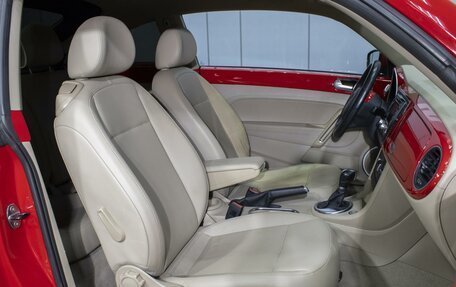 Volkswagen Beetle, 2014 год, 2 000 000 рублей, 8 фотография
