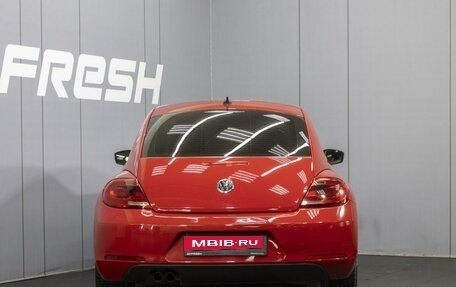 Volkswagen Beetle, 2014 год, 2 000 000 рублей, 4 фотография