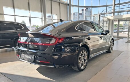 Hyundai Sonata VIII, 2021 год, 2 727 000 рублей, 5 фотография