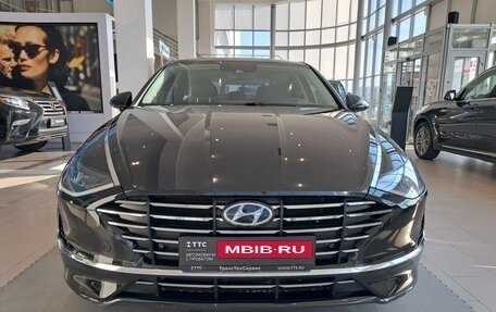 Hyundai Sonata VIII, 2021 год, 2 727 000 рублей, 2 фотография