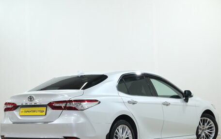 Toyota Camry, 2018 год, 2 699 000 рублей, 6 фотография