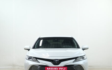 Toyota Camry, 2018 год, 2 699 000 рублей, 2 фотография