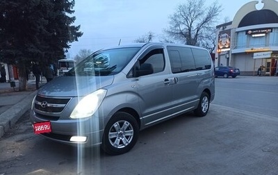 Hyundai H-1 II рестайлинг, 2011 год, 2 100 000 рублей, 1 фотография
