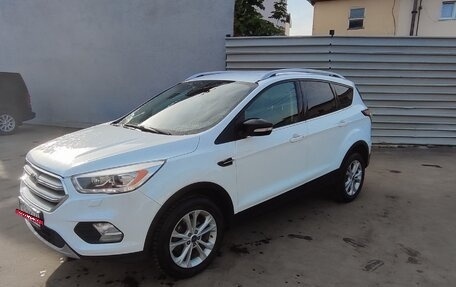 Ford Kuga III, 2017 год, 1 850 000 рублей, 1 фотография