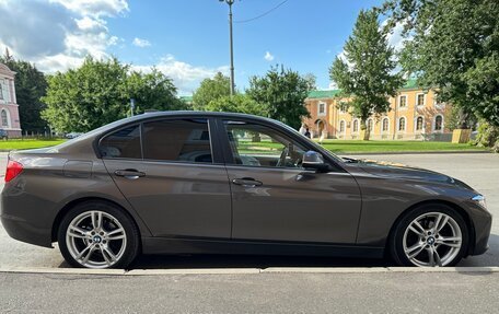 BMW 3 серия, 2013 год, 1 550 000 рублей, 6 фотография
