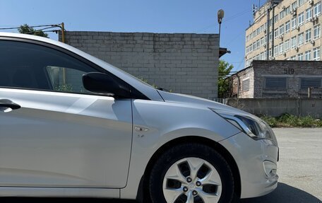 Hyundai Solaris II рестайлинг, 2015 год, 950 000 рублей, 7 фотография
