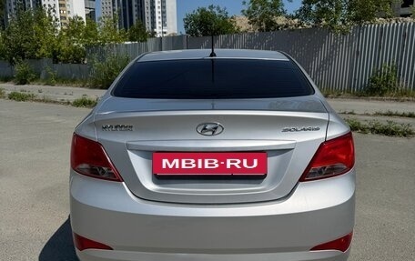 Hyundai Solaris II рестайлинг, 2015 год, 950 000 рублей, 4 фотография