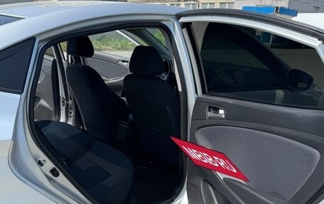 Hyundai Solaris II рестайлинг, 2015 год, 950 000 рублей, 13 фотография