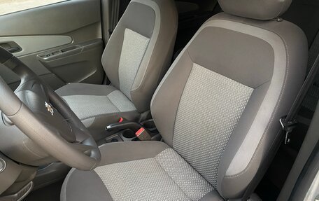 Chevrolet Cobalt II, 2013 год, 679 000 рублей, 10 фотография