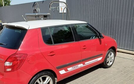 Skoda Fabia II, 2008 год, 840 000 рублей, 2 фотография