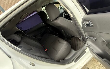 Peugeot 308 II, 2011 год, 500 000 рублей, 11 фотография