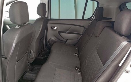 Renault Sandero II рестайлинг, 2015 год, 1 100 000 рублей, 15 фотография