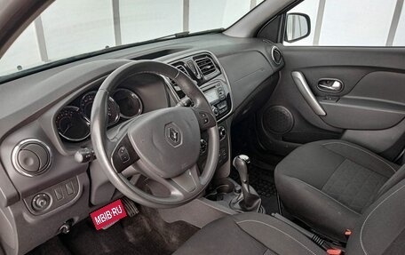 Renault Sandero II рестайлинг, 2015 год, 1 100 000 рублей, 20 фотография