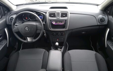 Renault Logan II, 2014 год, 775 000 рублей, 12 фотография