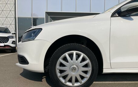 Volkswagen Jetta VI, 2013 год, 940 000 рублей, 10 фотография