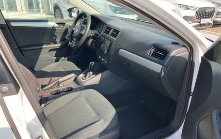 Volkswagen Jetta VI, 2013 год, 940 000 рублей, 14 фотография