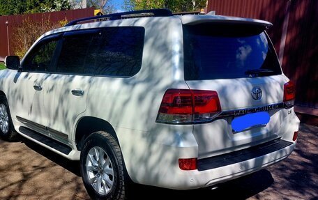 Toyota Land Cruiser 200, 2016 год, 7 250 000 рублей, 5 фотография