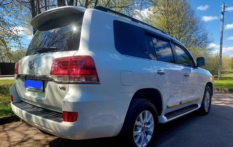 Toyota Land Cruiser 200, 2016 год, 7 250 000 рублей, 3 фотография