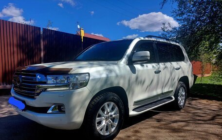 Toyota Land Cruiser 200, 2016 год, 7 250 000 рублей, 7 фотография