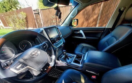 Toyota Land Cruiser 200, 2016 год, 7 250 000 рублей, 12 фотография