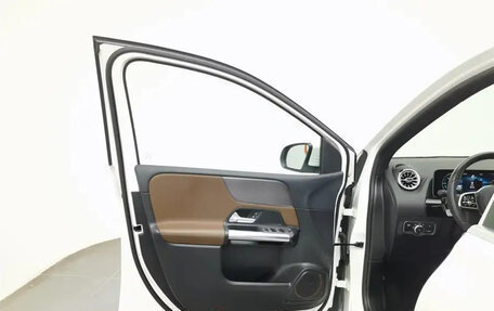 Mercedes-Benz B-Класс, 2020 год, 1 650 000 рублей, 8 фотография