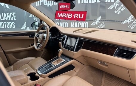Porsche Macan I рестайлинг, 2015 год, 3 230 000 рублей, 25 фотография