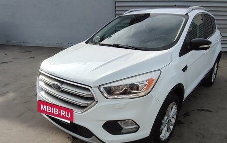 Ford Kuga III, 2017 год, 1 850 000 рублей, 2 фотография