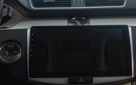 Volkswagen Passat B7, 2011 год, 899 000 рублей, 12 фотография