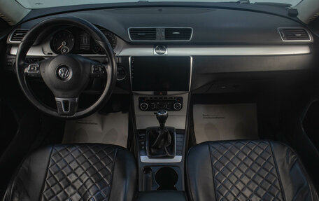 Volkswagen Passat B7, 2011 год, 899 000 рублей, 11 фотография