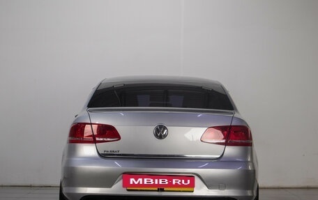 Volkswagen Passat B7, 2011 год, 899 000 рублей, 4 фотография
