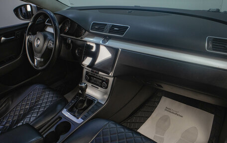 Volkswagen Passat B7, 2011 год, 899 000 рублей, 15 фотография