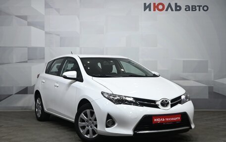 Toyota Auris II, 2013 год, 1 355 000 рублей, 3 фотография