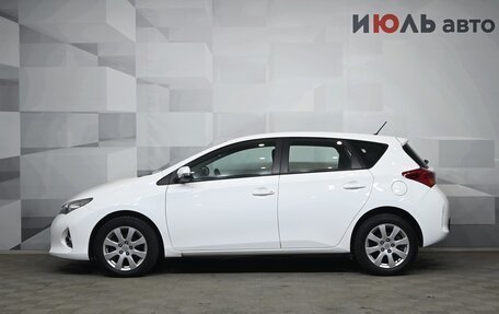 Toyota Auris II, 2013 год, 1 355 000 рублей, 7 фотография