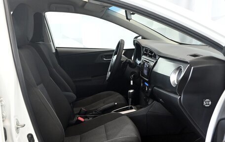 Toyota Auris II, 2013 год, 1 355 000 рублей, 10 фотография