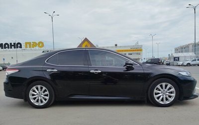 Toyota Camry, 2018 год, 2 850 000 рублей, 1 фотография