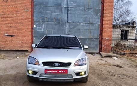 Ford Focus II рестайлинг, 2007 год, 600 000 рублей, 1 фотография