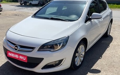 Opel Astra J, 2014 год, 800 000 рублей, 1 фотография
