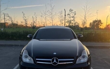 Mercedes-Benz CLS, 2004 год, 1 200 000 рублей, 1 фотография