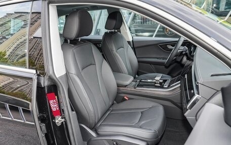 Audi Q8 I, 2025 год, 13 000 000 рублей, 11 фотография