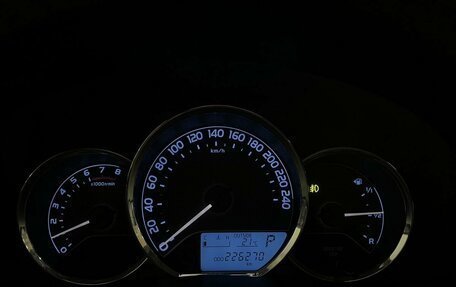 Toyota Corolla, 2013 год, 1 320 000 рублей, 9 фотография