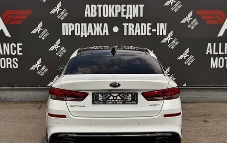 KIA Optima IV, 2018 год, 1 970 000 рублей, 6 фотография
